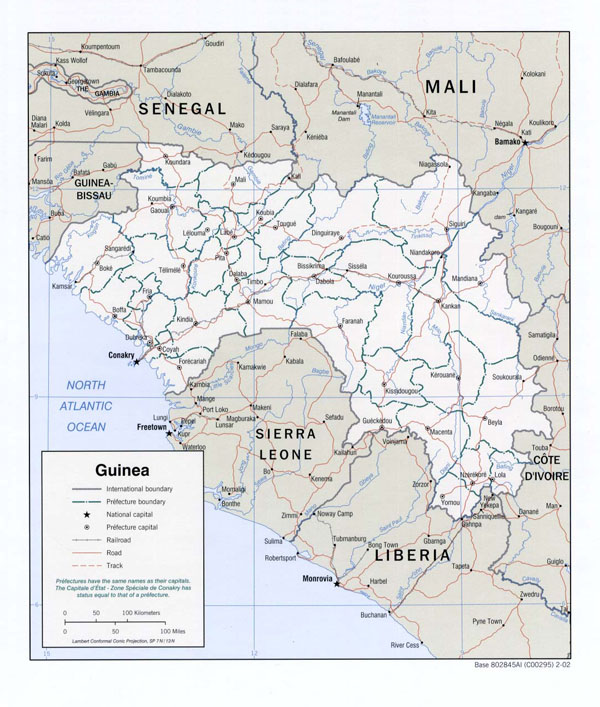 Large political and administrative map of Guinea.