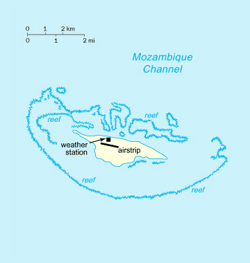 Map of Juan de Nova Island. Juan de Nova Island map.