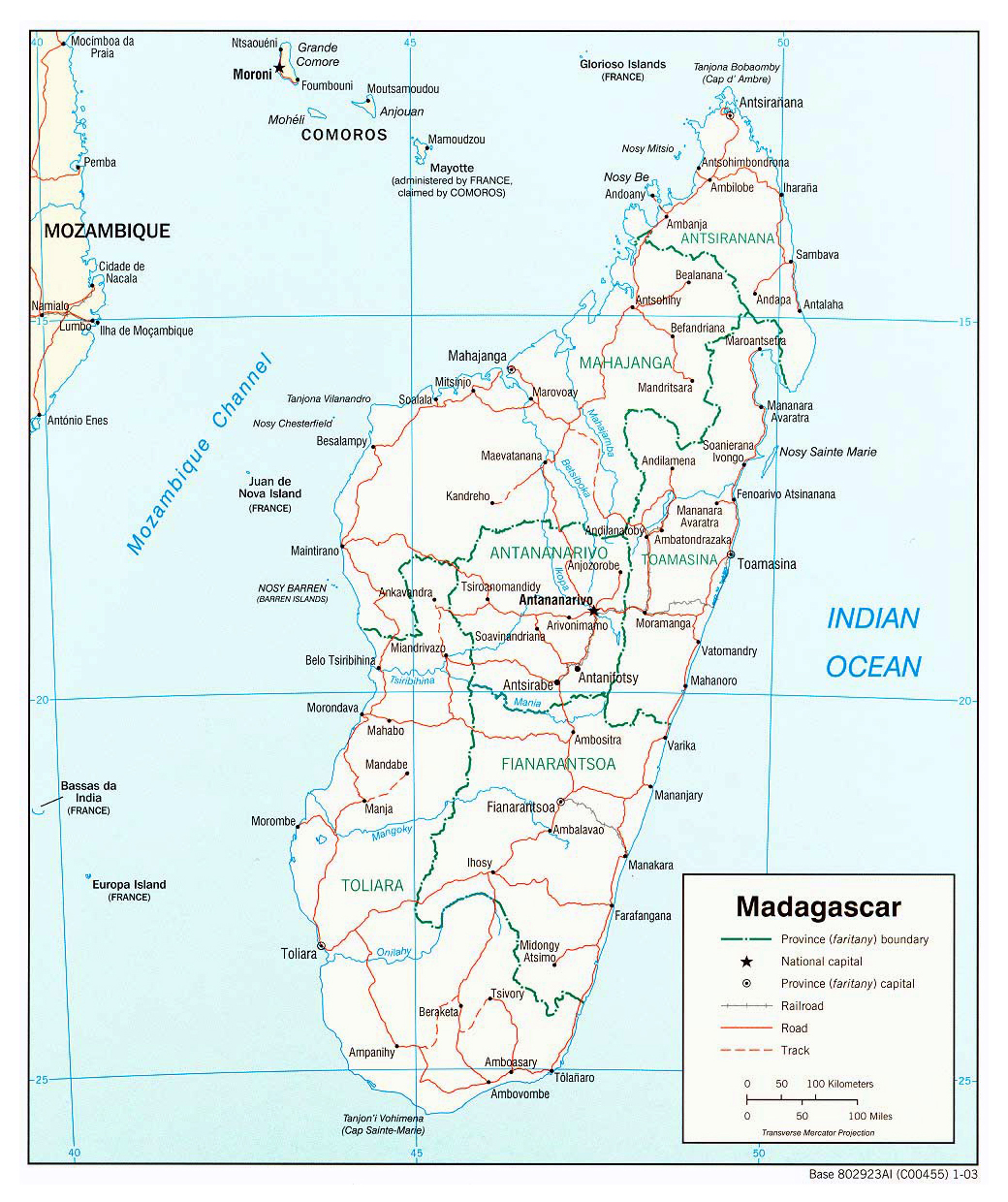 Detailed administrative map of Madagascar with roads and cities