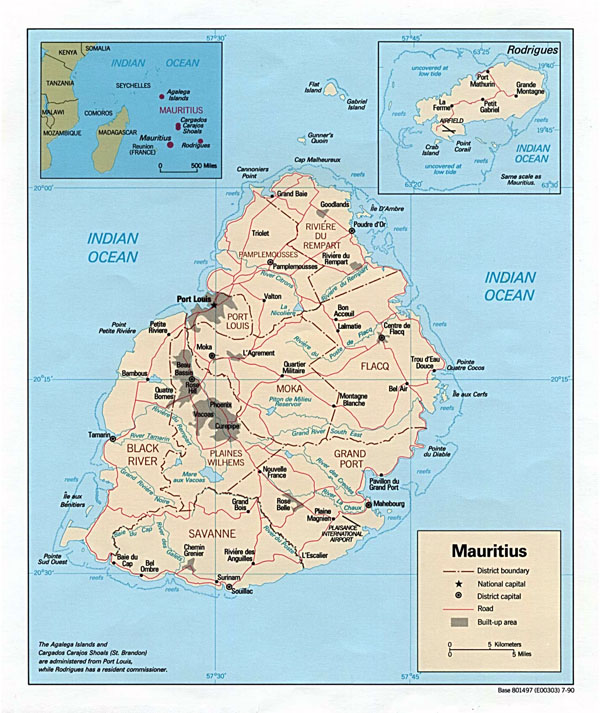Detailed political and administrative map of Mauritius.