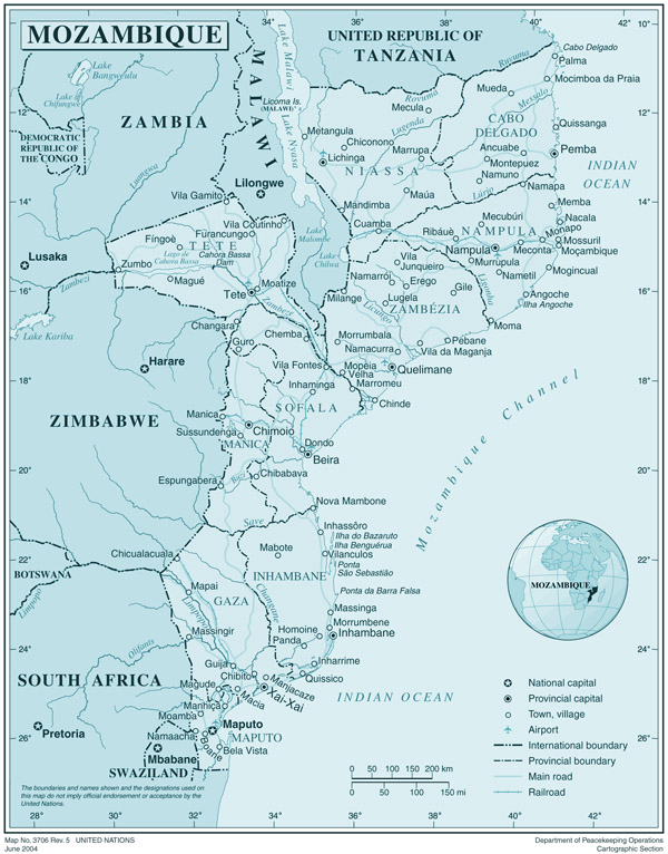 Large detailed political and administrative map of Mozambique with all cities, roads and airports.