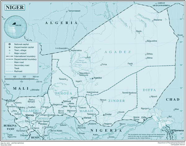 Large detailed political and administrative map of Niger.