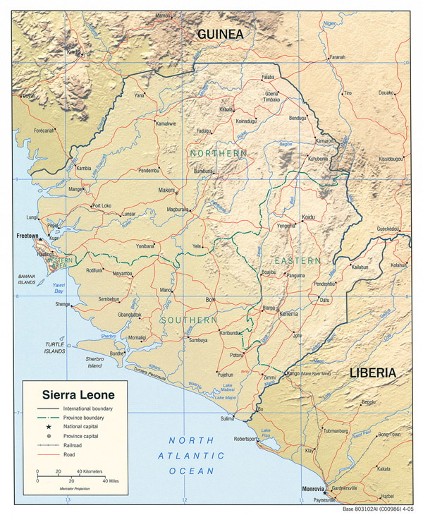 Detailed relief and administrative map of Sierra Leone.