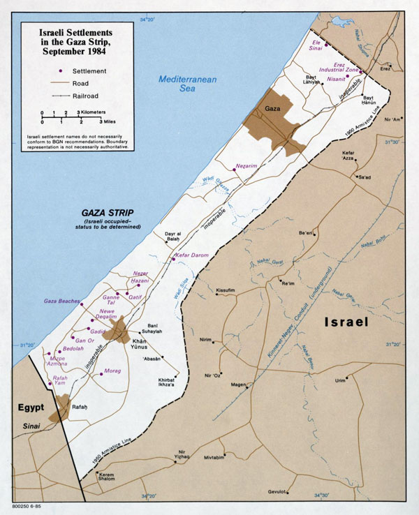 Large detailed map of Israeli Settlements in the Gaza Strip.