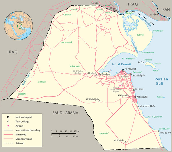 Detailed political map of Kuwait with roads and cities.