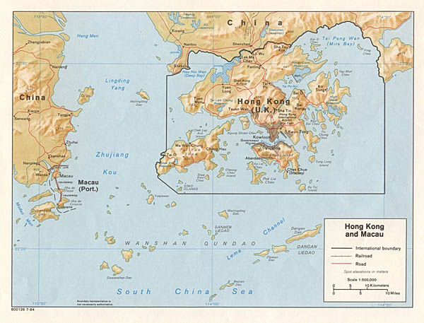 Large detailed political map of Hong Kong and Macau.