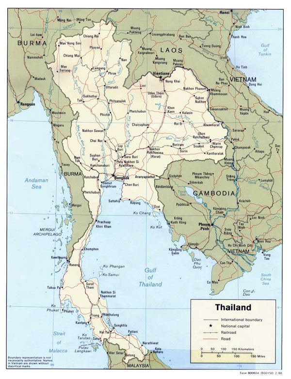 Political map of Thailand with roads and major cities.