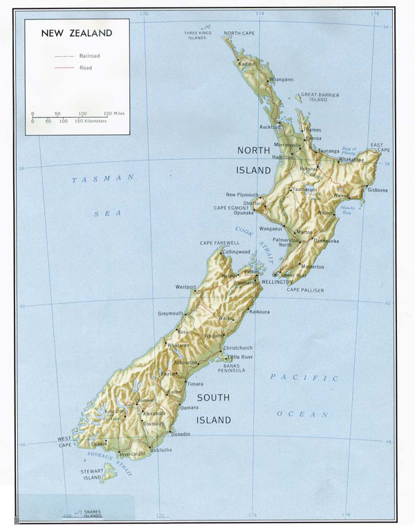 Detailed political and relief map of New Zealand with roads and cities.