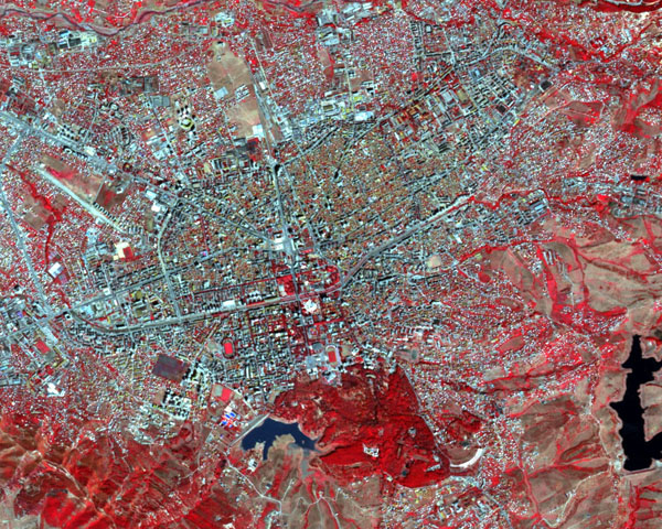 Detailed satellite map of Tirana.