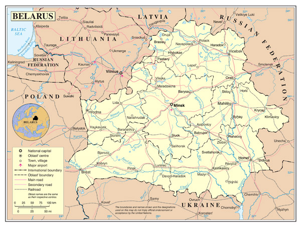 Large detailed political and administrative map of Belarus with roads, cities and airports.