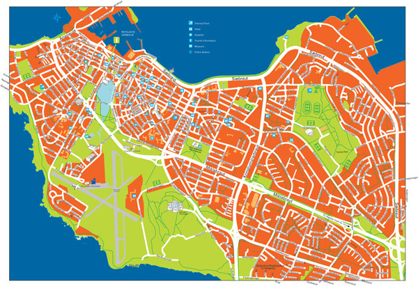 Large detailed road and tourist map of Reykjavik city center.