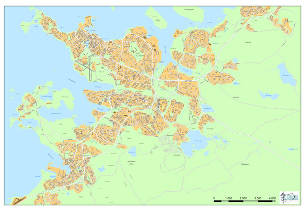 Large detailed road map of Reykjavik city.