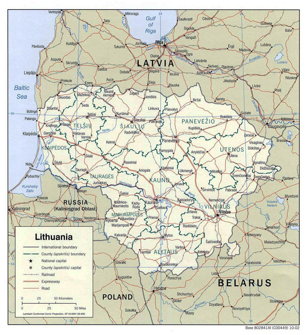 Detailed political and administrative map of Lithuania with roads and cities.