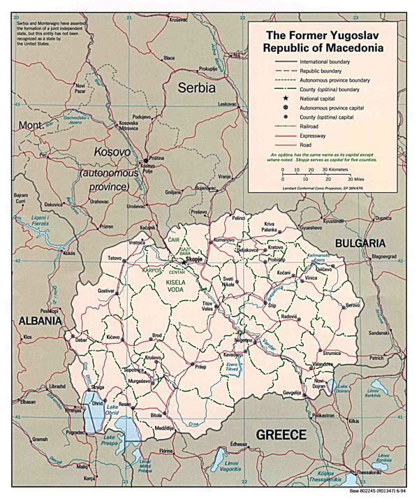 Large political and administrative map of Macedonia with roads and major cities - 1994.