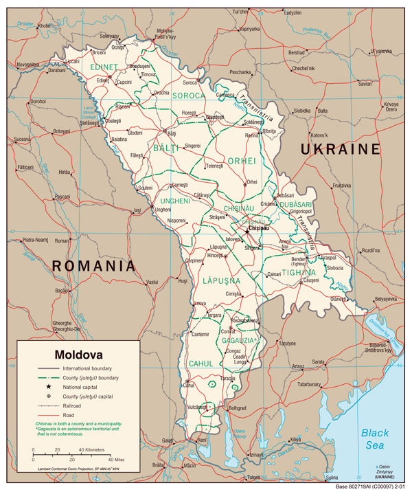 Large detailed political and administrative map of Moldova with roads and cities - 2001.