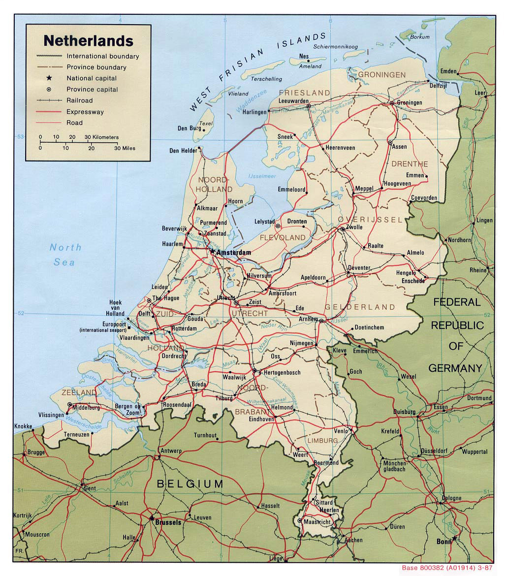 Large political and administrative map of Netherlands with roads and