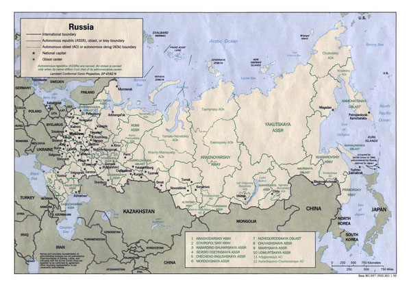 Large detailed administrative divisions map of Russia - 1992.