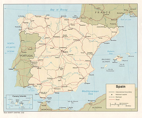 Large detailed political map of Spain with highways, railroads and cities.