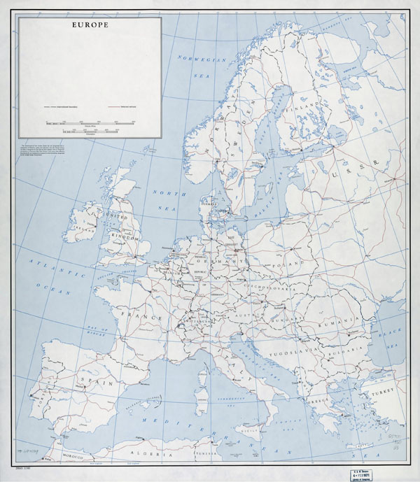 Large detailed old political map of Europe with railroads - 1960.