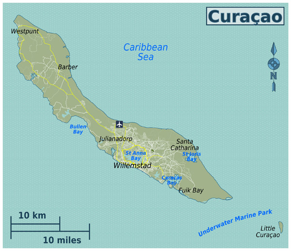 Large detailed map of Curacao with roads and airport.