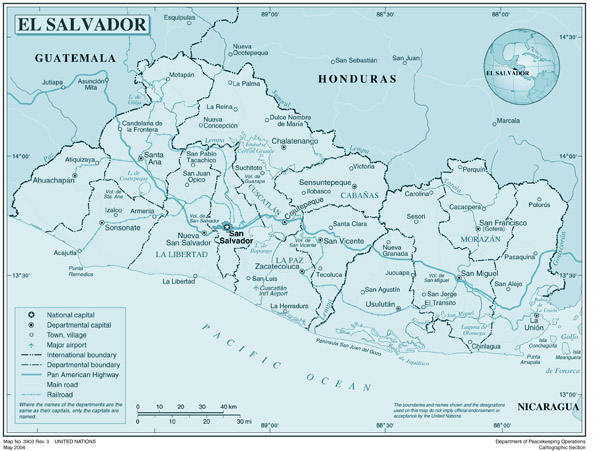 Large detailed political and administrative map of El Salvador.