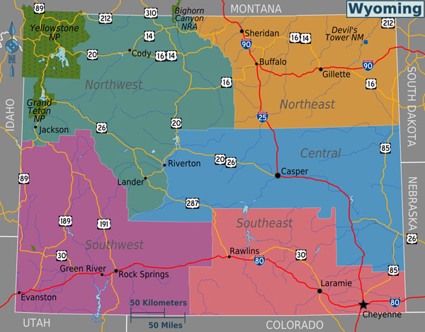 The state of Wyoming large regions map.
