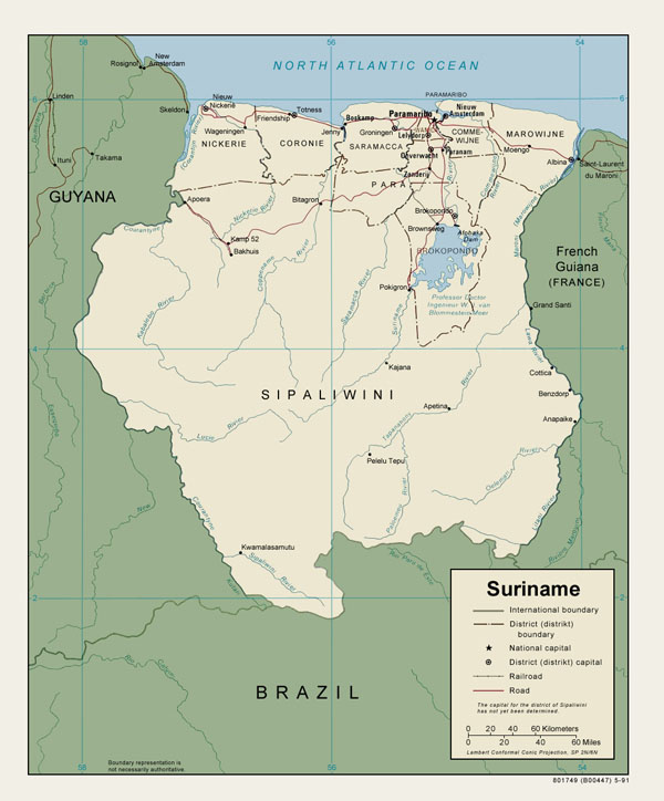 Large detailed political and administrative map of Suriname.