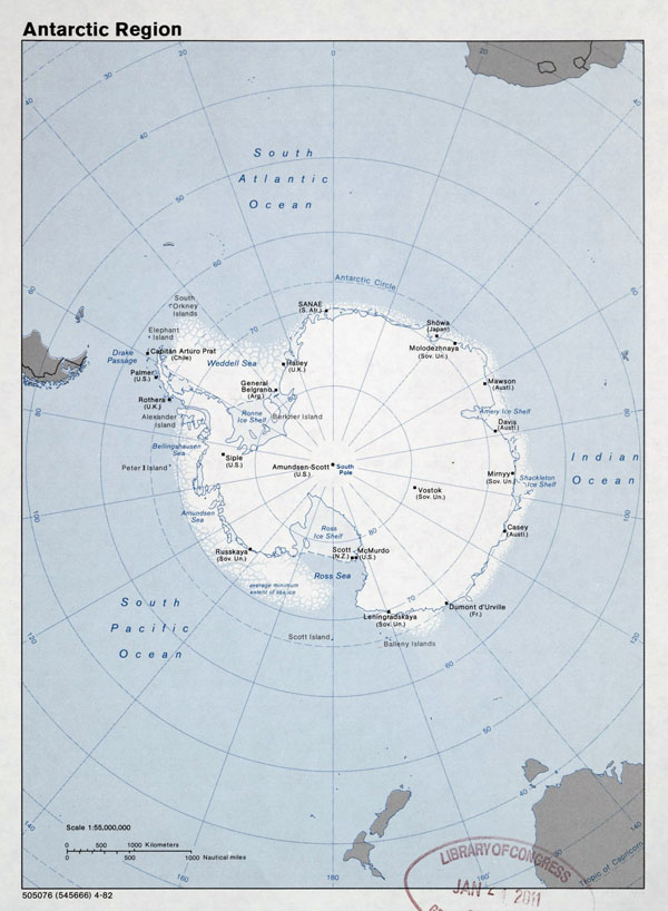 Large detailed map of Antarctic Region - 1982.